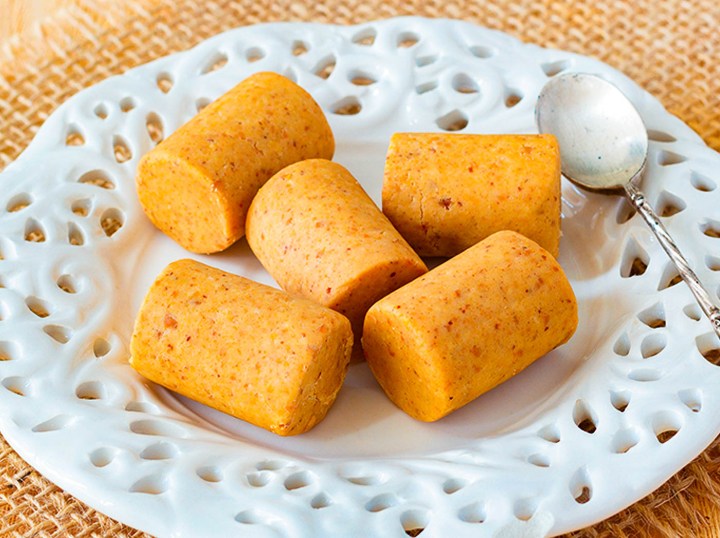 Paçoca com biscoito