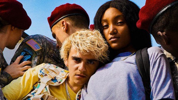 We Are Who We Are tem pôster oficial e data de estreia confirmada: 14 de&nbsp;setembro