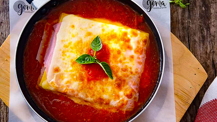 Receita de lasanha na frigideira, fácil de fazer e pronta em 15 minutos Receita de lasanha na frigideira, fácil de fazer e pronta em 15 minutos