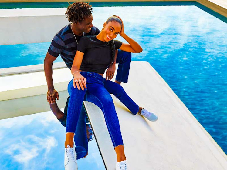 Marca apresenta primeiras peças em jeans produzidas com um copo d’água