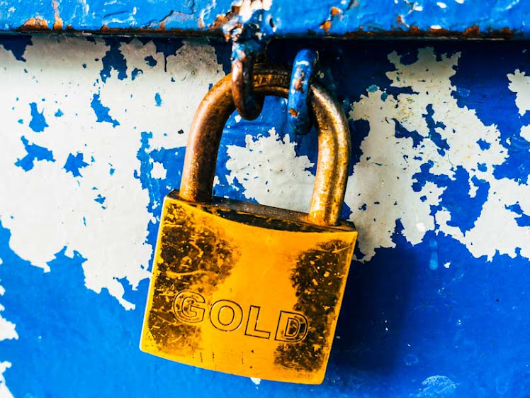 1,5 mi de senhas associadas a e‑mails de governos são expostas