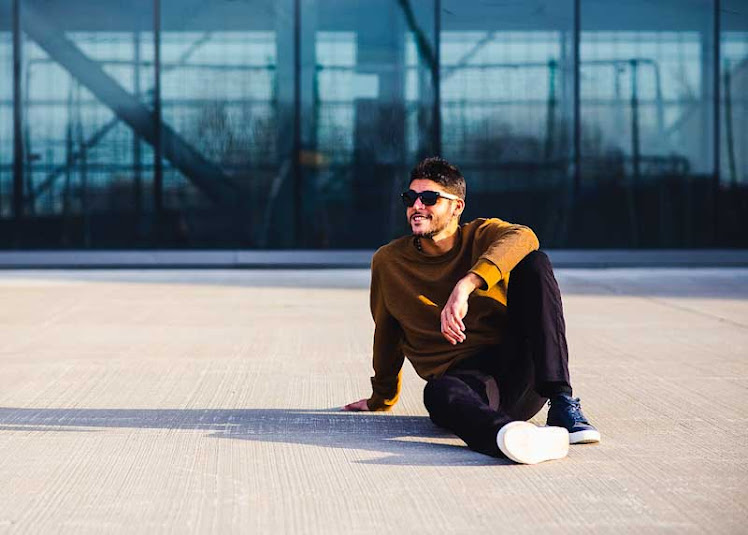 Maranhense radicado no Canadá, Rommel lança EP Bússola das Andorinhas nesta sexta-feira