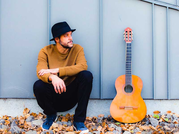 Maranhense radicado no Canadá, Rommel lança EP Bússola das Andorinhas nesta sexta-feira