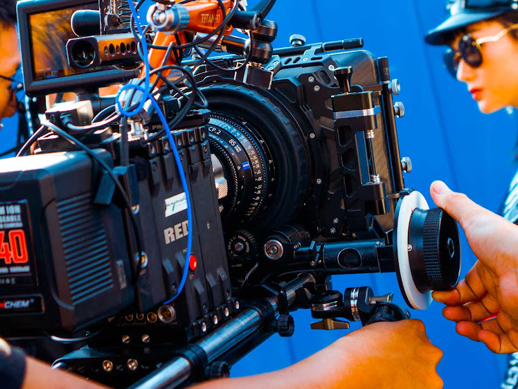 Último dia de inscrições para curso gratuito de cinegrafia com certificado e aulas EaD