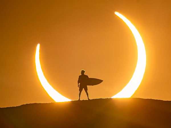 No RN, Ítalo Ferreira protagoniza foto inédita durante eclipse do&nbsp;Sol