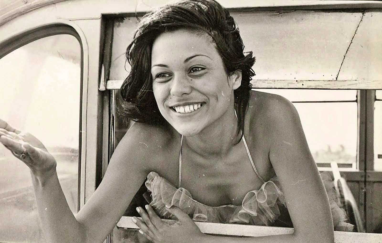 Maratona em homenagem a Ana Maria Magalhães vai ao ar no Canal Brasil