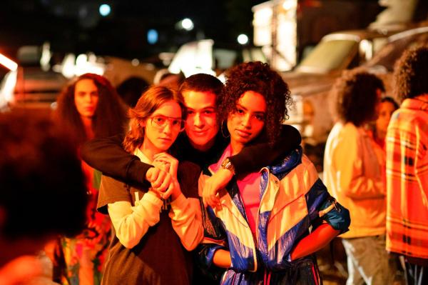 Nova série nacional ‘Da Ponte Pra Lá’ estreia na Max