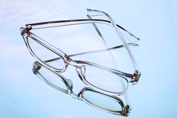 Quais são os sinais indicam que é hora de começar a usar&nbsp;óculos