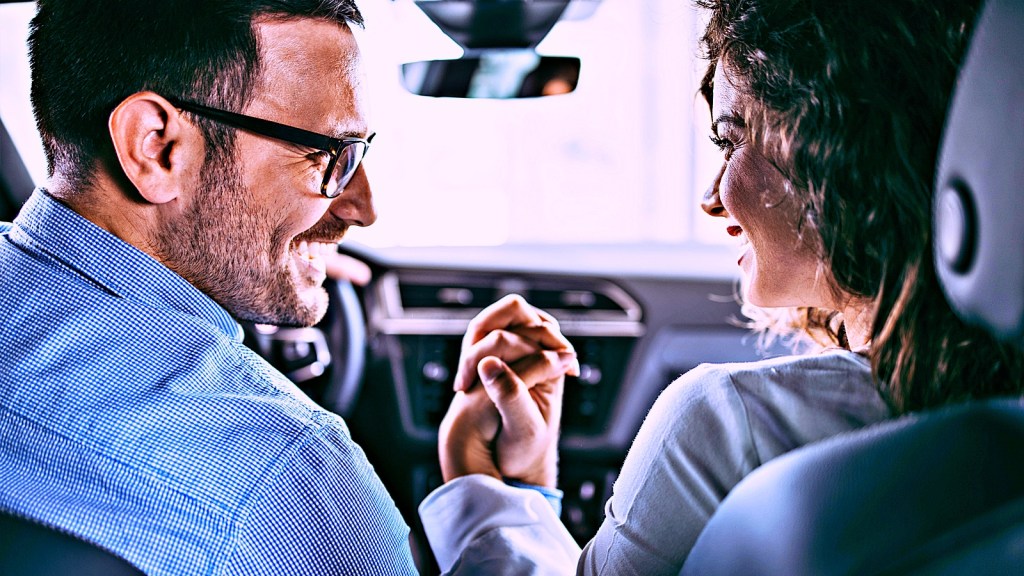 Amor sobre rodas: carros são opções de presentes para o Dia dos&nbsp;Namorados