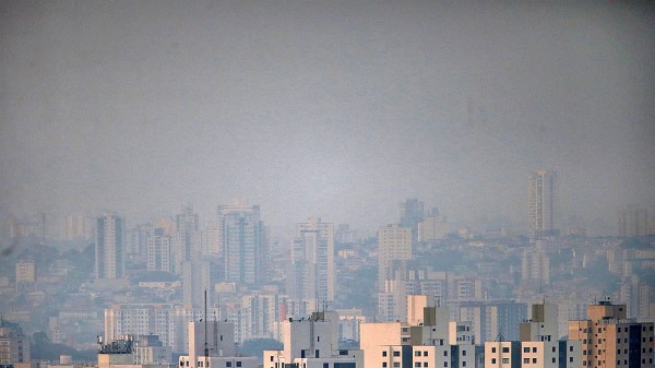 Com parte do Brasil sob alerta de baixa umidade, médicos chamam atenção para riscos à&nbsp;saúde