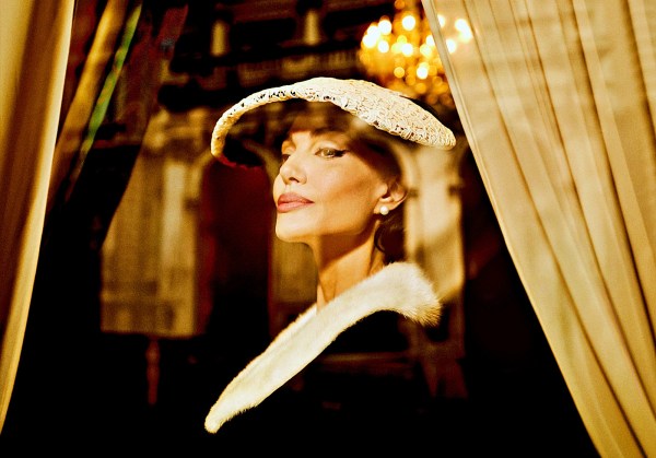 ‘Maria Callas’ tem teaser-trailer divulgado;&nbsp;assista