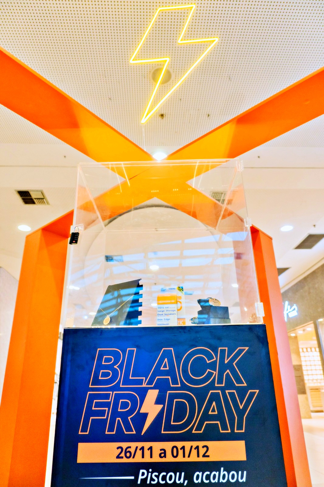 Black Friday movimenta comércio em São Luís, que amplia horário de atendimento: estabelecimentos apostam em promoções criativas para atrair consumidores e movimentar economia local