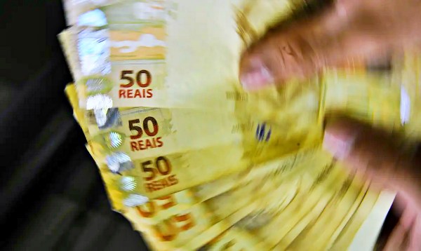 Reforma tributária: prefeitos eleitos começam 2025 com desafios da transição