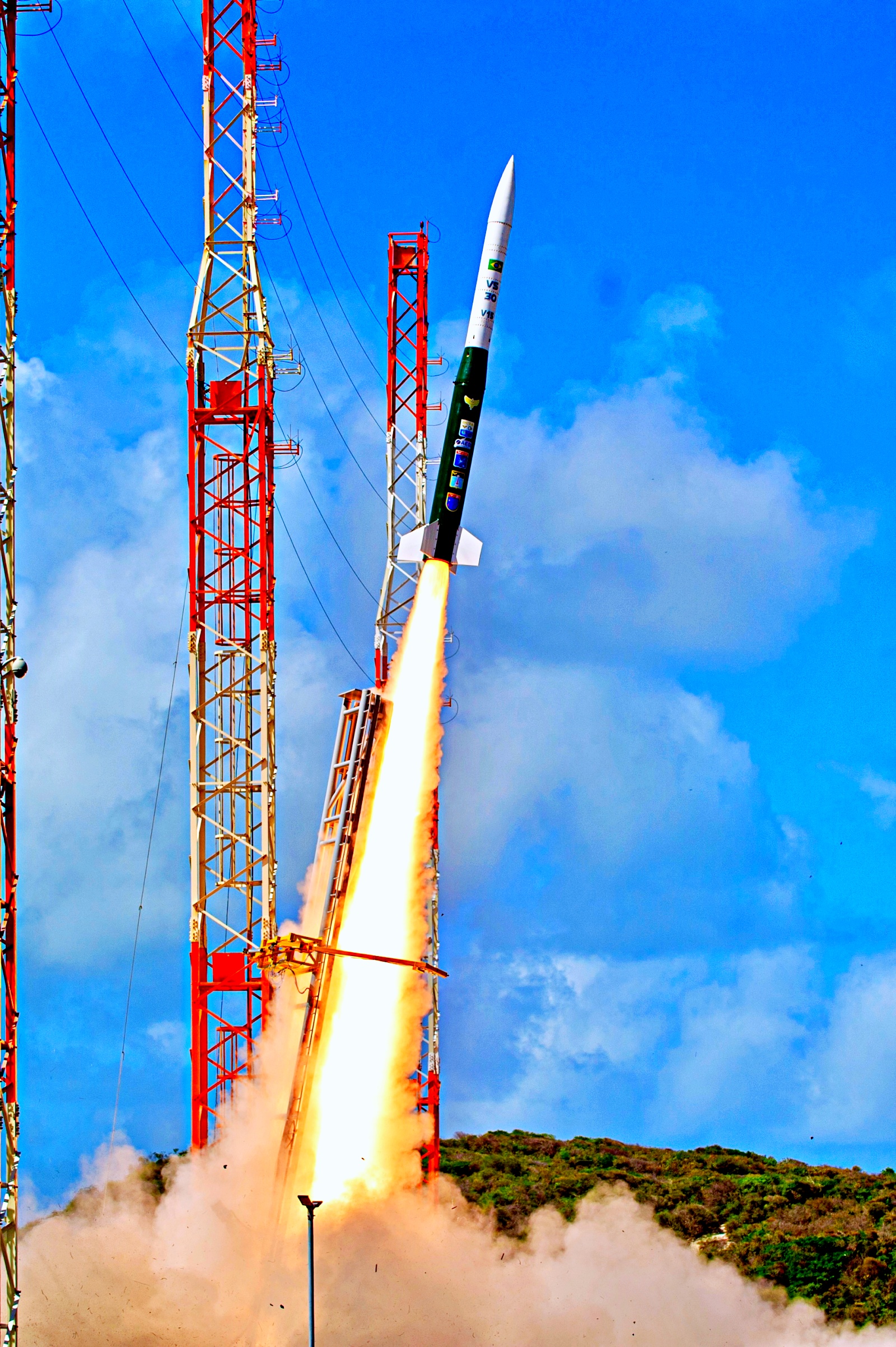 Operação Potiguar lança VS-30 com sucesso, e reativa operação suborbital no Rio Grande do Norte: produzido pelo IAE, veículo de sondagem foi enviado, com sucesso, ao espaço, a partir do CLBI