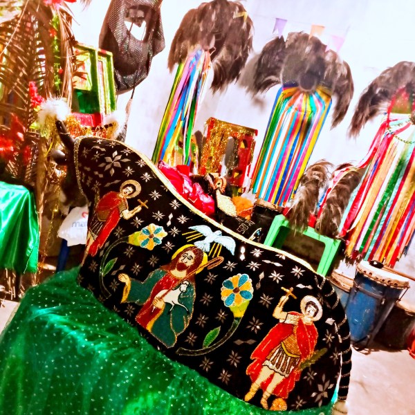 Bumba Meu Boi Estrela de São João leva sotaque originário da Baixada Maranhense ao pátio do CCVM: primeiro boi de 2025 Pátio Aberto ocorre nesta quinta-feira, 23 de janeiro, a partir das 19h