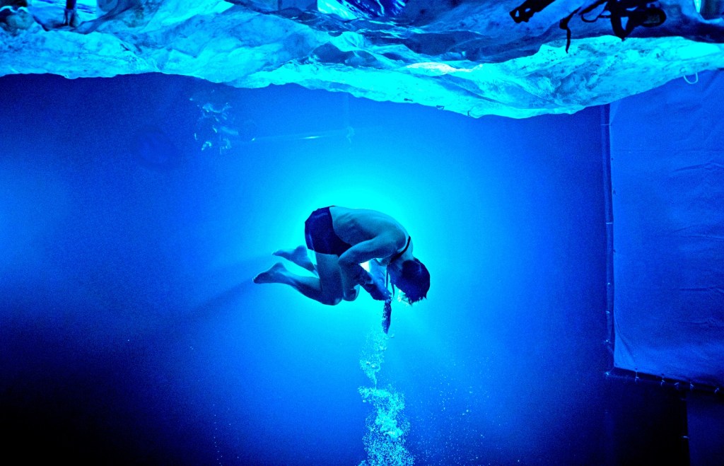 Tom Cruise revela bastidores de gravações embaixo d’água de ‘Missão: Impossível – O Acerto&nbsp;Final’