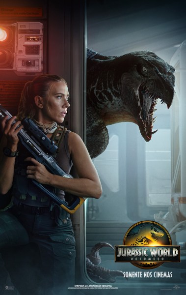 Universal Pictures divulga vídeo dos bastidores do assustador 'Jurassic World: Recomeço': Scarlett Johansson revela como são os dinossauros do novo filme da icônica franquia, que ganhou novos cartazes
