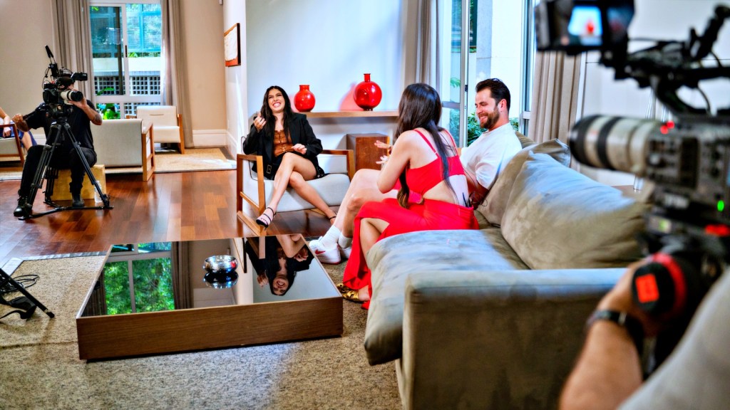 Série documental ‘Chuva de Likes’, sobre segredos do sucesso de influenciadores, estreia no E!&nbsp;Entertainment