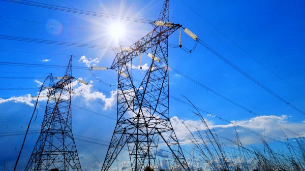 Com bandeira tarifária vermelha, julho segue com taxa extra nas contas de&nbsp;luz