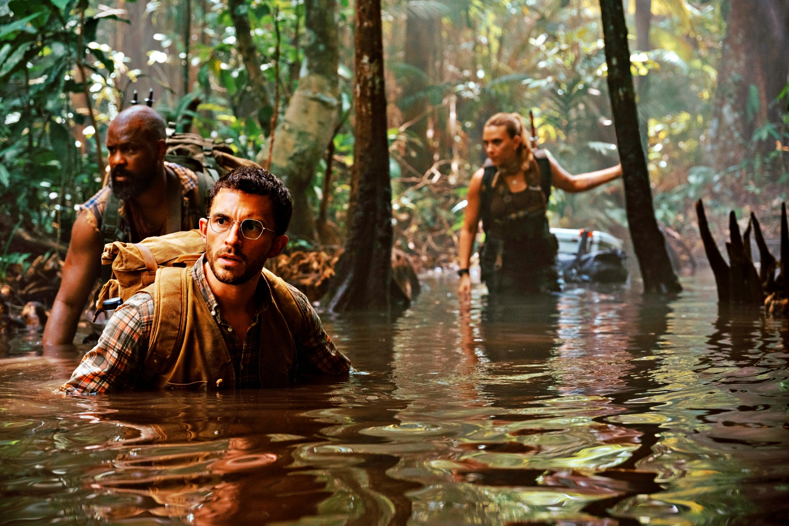 Universal Pictures divulga vídeo dos bastidores do assustador 'Jurassic World: Recomeço': Scarlett Johansson revela como são os dinossauros do novo filme da icônica franquia, que ganhou novos cartazes