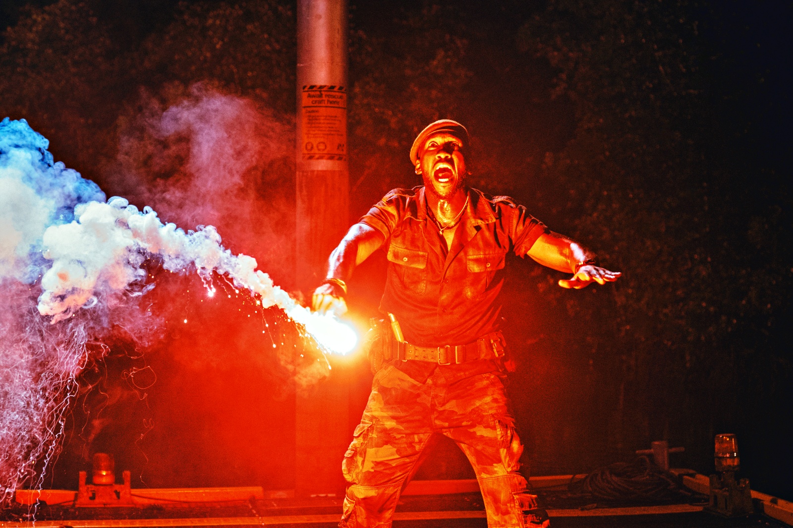 Universal Pictures divulga vídeo dos bastidores do assustador 'Jurassic World: Recomeço': Scarlett Johansson revela como são os dinossauros do novo filme da icônica franquia, que ganhou novos cartazes