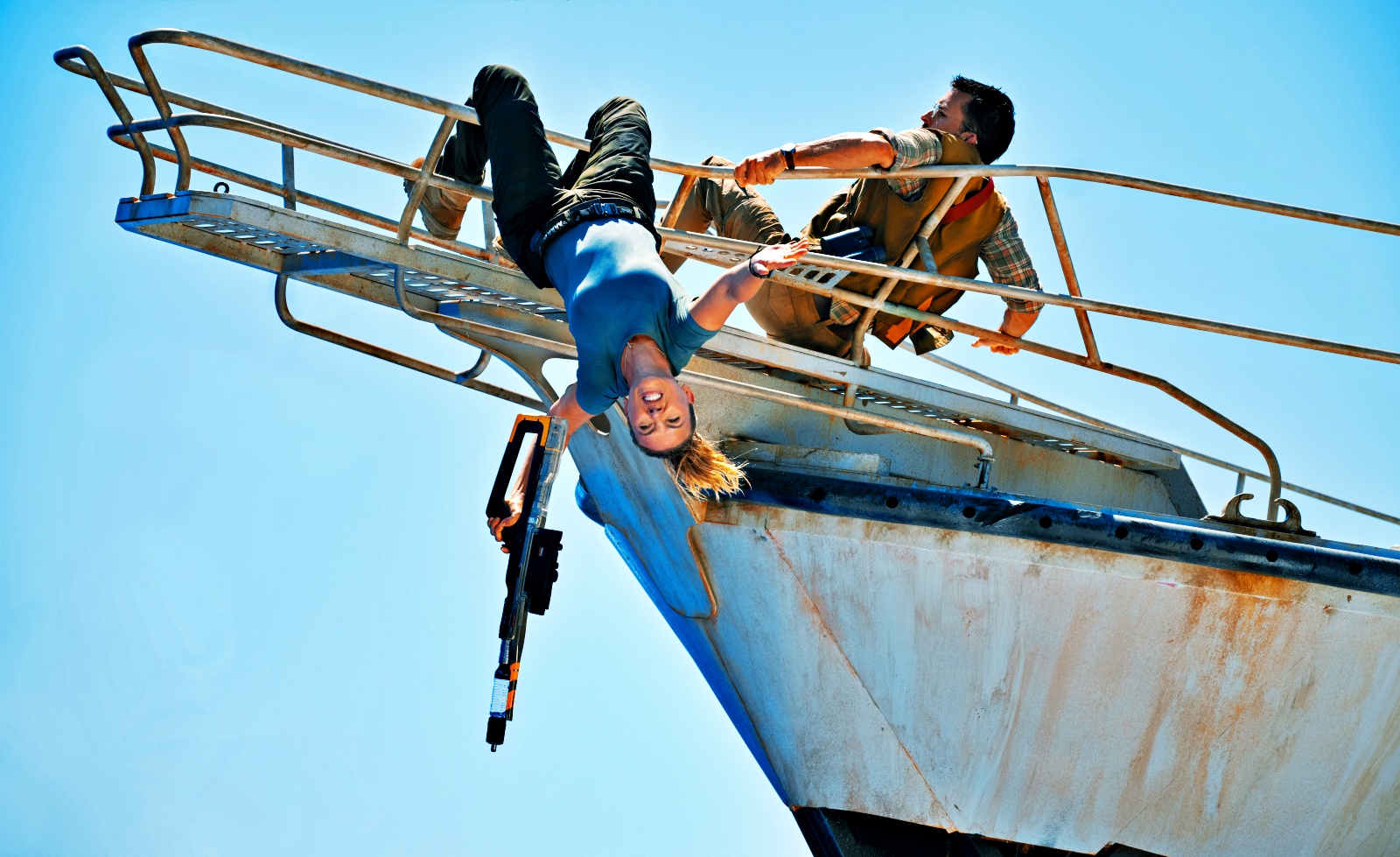 Universal Pictures divulga vídeo dos bastidores do assustador 'Jurassic World: Recomeço': Scarlett Johansson revela como são os dinossauros do novo filme da icônica franquia, que ganhou novos cartazes