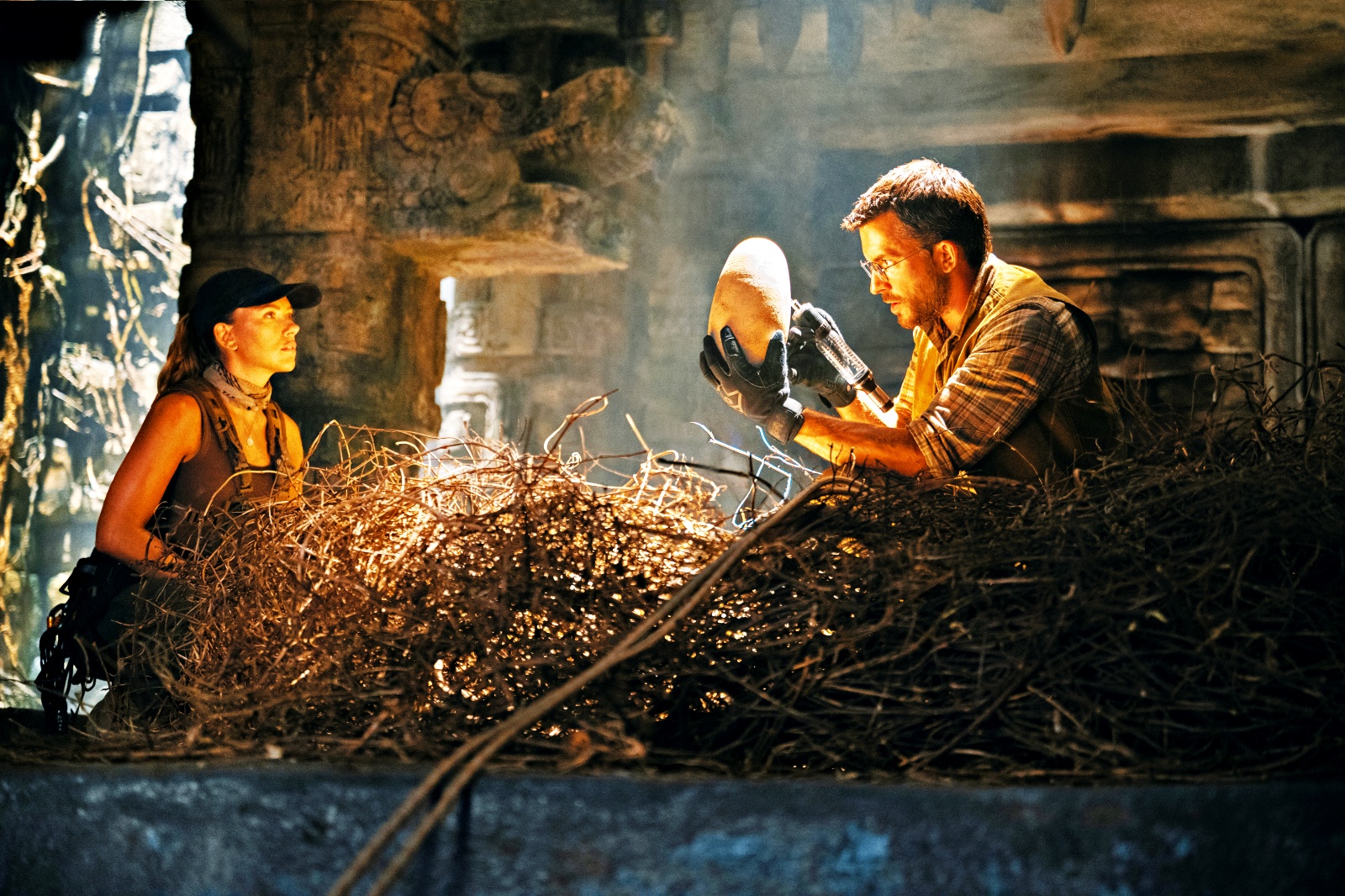 Universal Pictures divulga vídeo dos bastidores do assustador 'Jurassic World: Recomeço': Scarlett Johansson revela como são os dinossauros do novo filme da icônica franquia, que ganhou novos cartazes