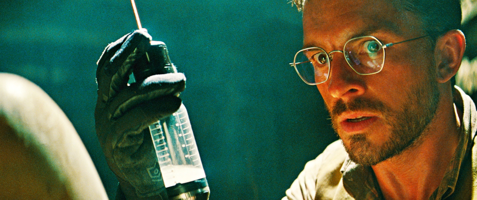 Universal Pictures divulga vídeo dos bastidores do assustador 'Jurassic World: Recomeço': Scarlett Johansson revela como são os dinossauros do novo filme da icônica franquia, que ganhou novos cartazes