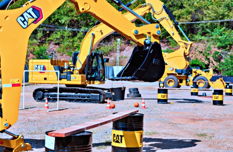 São Luís recebe etapa regional do Desafio Mundial de Operadores: competição testa habilidades de operadores com máquinas pesadas, e três melhores avançam para final nacional e podem ir para a grande decisão em Las Vegas, em 2026
