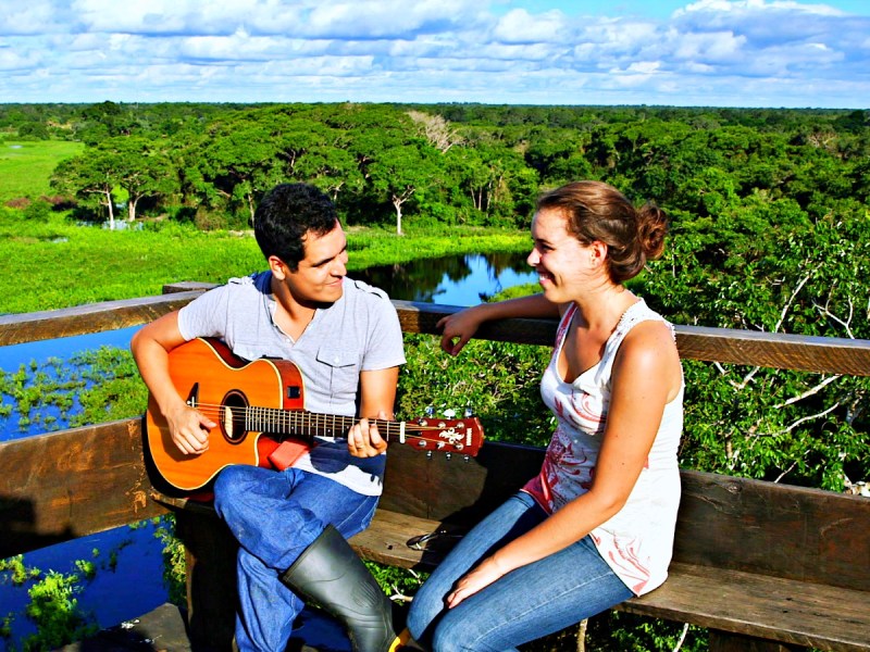 TV Cultura estreia série 'Encuentros en Brasil', com Paulinho Moska e artistas latinos que desvendam o país: Jorge Drexler, Kevin Johansen e Francisca Valenzuela estão entre nomes que participam da produção de 12 episódios