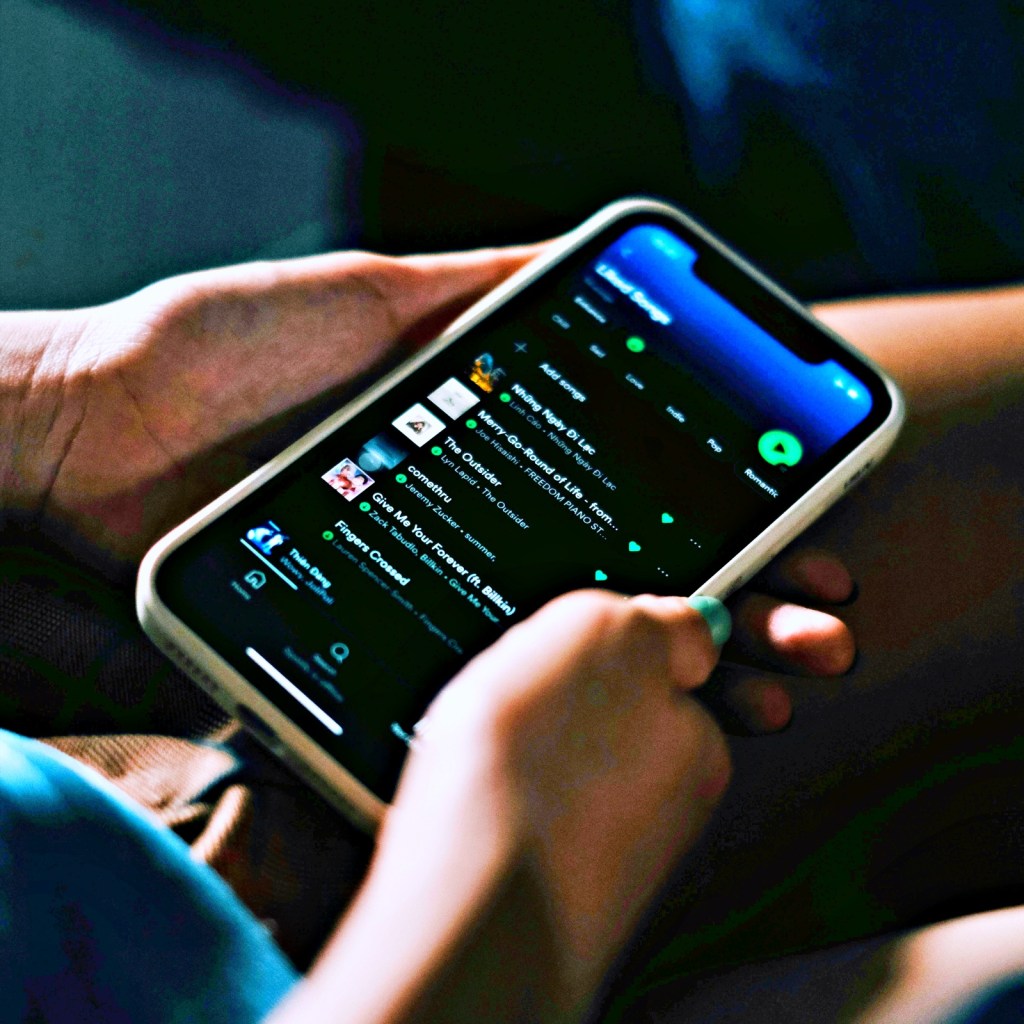 Spotify registra alta em receita e usuários, e lucratividade cresce no segundo timestre de&nbsp;2025