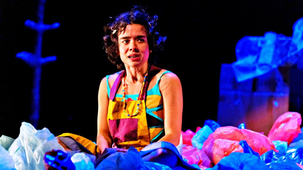 Espetáculo ‘Eu Capitu’ tem sessões gratuitas em São&nbsp;Luís