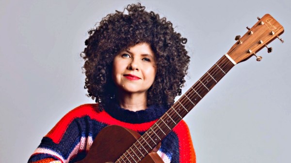 Roberta Campos leva folk ao palco em São&nbsp;Luís