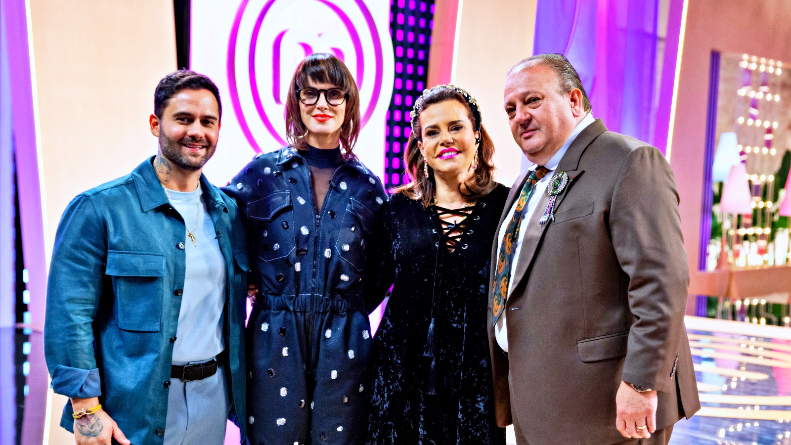 'MasterChef Confeitaria' estreia segunda temporada com eliminação amarga de três participantes no primeiro episódio: talent show será exibido às terças-feiras, às 22h30, na tela da Band; programa também irá ao ar toda sexta-feira, às 20h20, no canal Discovery Home & Health e na HBO Max