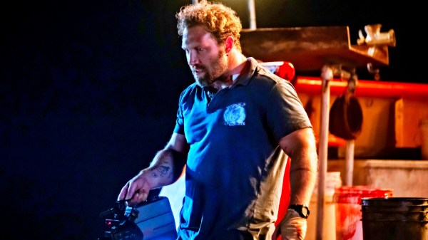 Serial killer e tubarões no terror ‘Animais Perigosos’