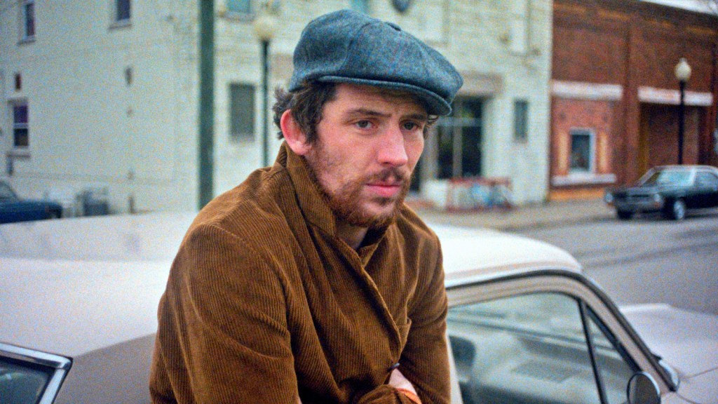 ‘The Mastermind’ ganha trailer e pôster&nbsp;oficiais