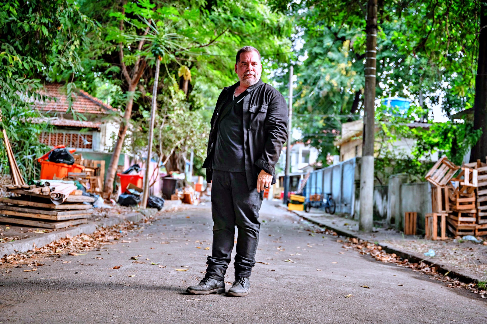 Confira cena exclusiva da comédia 'O Rei da Feira' com Leandro Hassum, Talita Younan e Pedro Wagner: com direção de Felipe Joffily, o filme que mistura comédia e mistério estreia nos cinemas na próxima quinta-feira, 4 de setembro