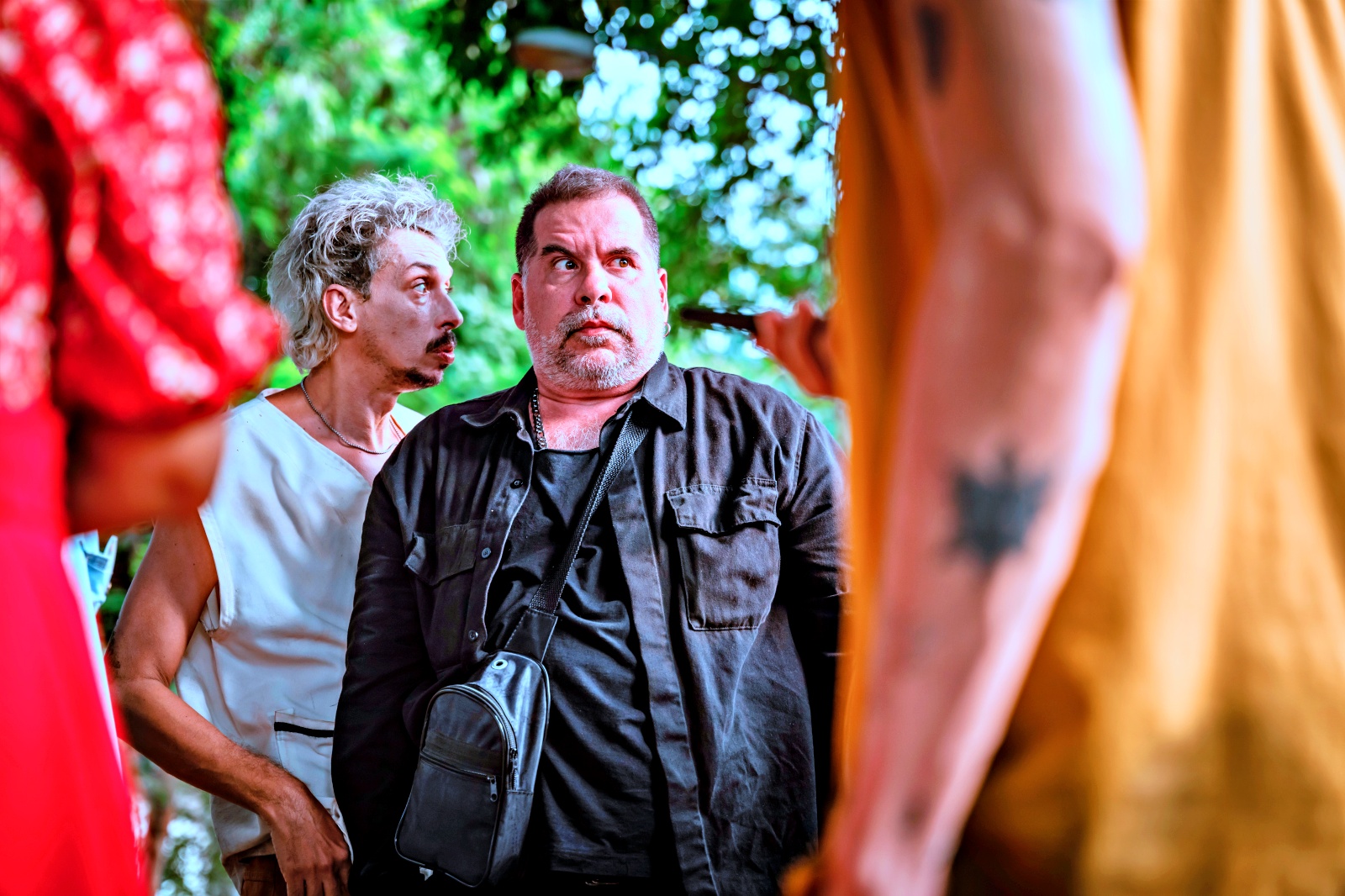 Confira cena exclusiva da comédia 'O Rei da Feira' com Leandro Hassum, Talita Younan e Pedro Wagner: com direção de Felipe Joffily, o filme que mistura comédia e mistério estreia nos cinemas na próxima quinta-feira, 4 de setembro