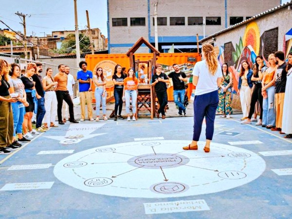 VOA impulsiona 80 ONGs com mentoria da&nbsp;Ambev