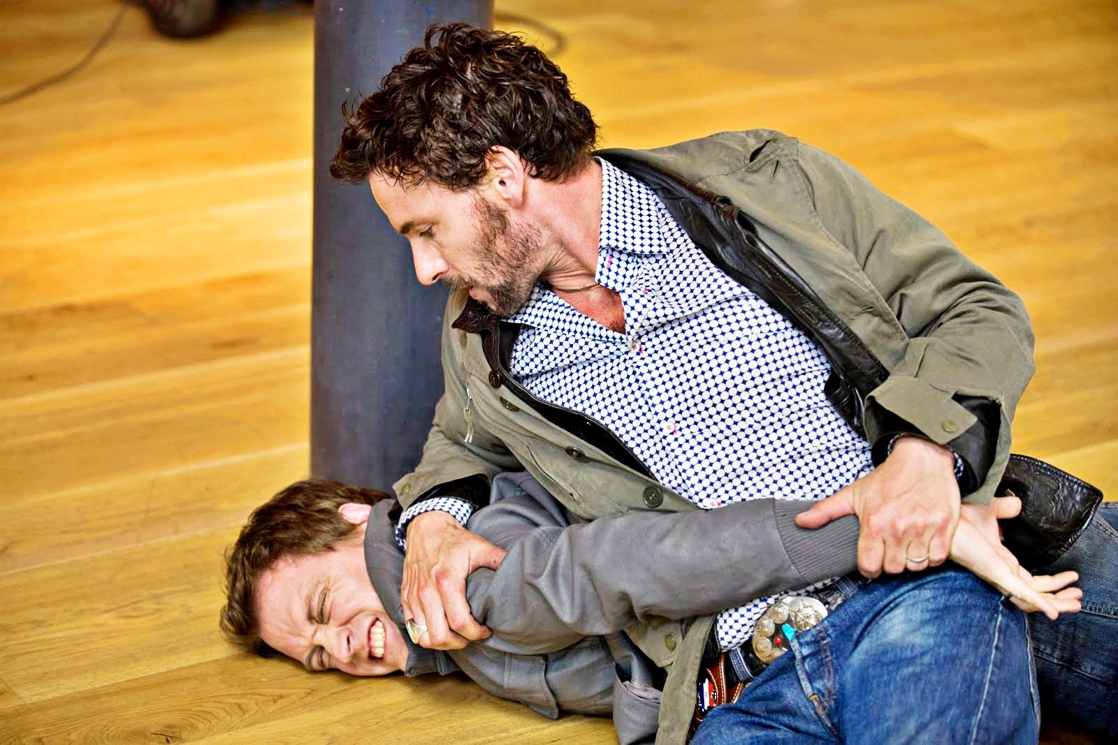 A&E estreia a série policial francesa 'Falco': episódios acompanham o detetive Alexandre Falco, que acorda de um coma de 22 anos, e enfrenta uma nova realidade em sua vida pessoal. Enquanto isso, terá de resolver vários casos perturbadores de assassinatos