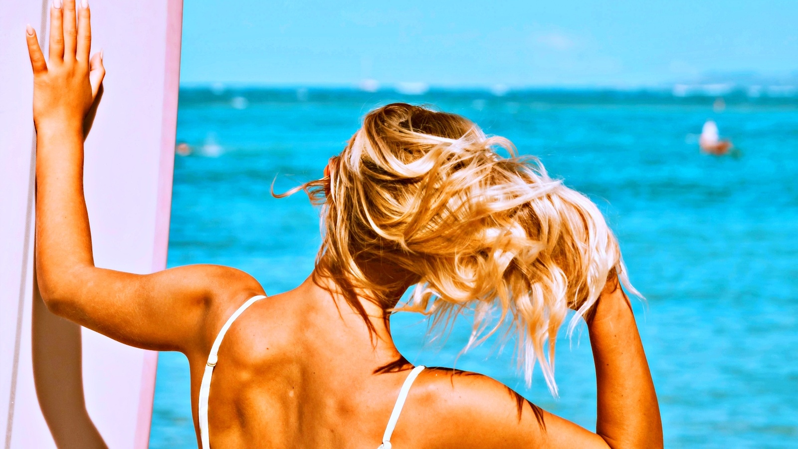 Como proteger os fios do sol de forma natural