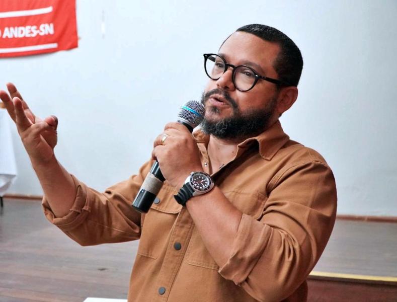 Curso sobre Milton Santos, bumba meu boi e exposições em cartaz compõem a semana