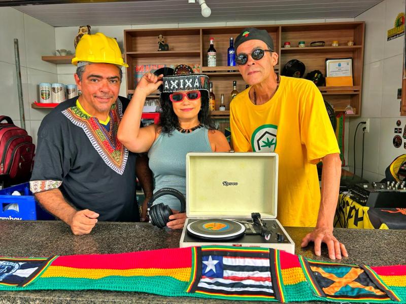 A Parelha reúne lendas do reggae e cultura do vinil