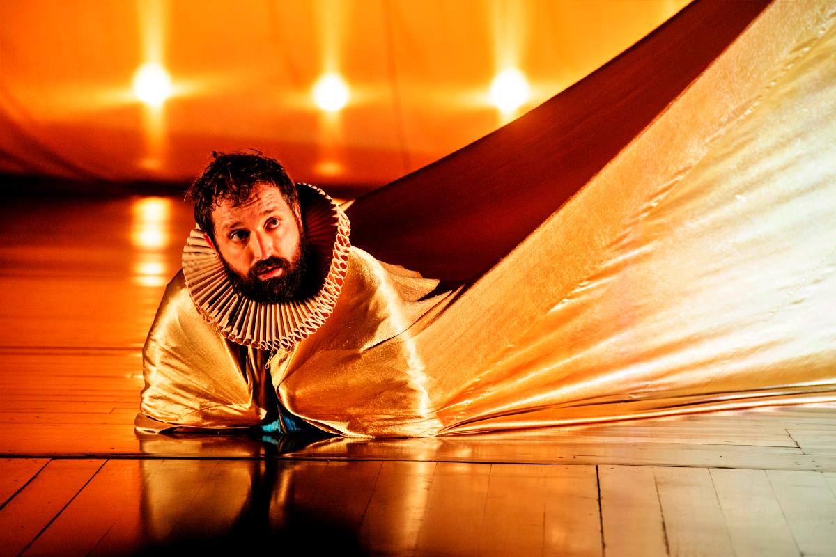 Gregorio Duvivier traz fenômeno teatral a São Luís