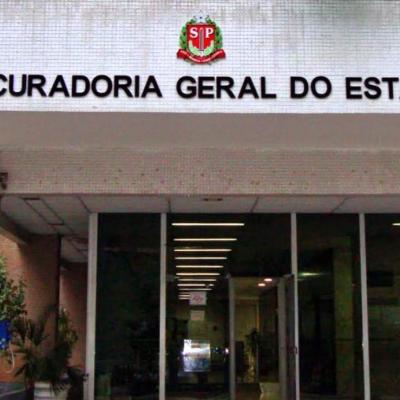 PGE de São Paulo abre seleção para três vagas administrativas