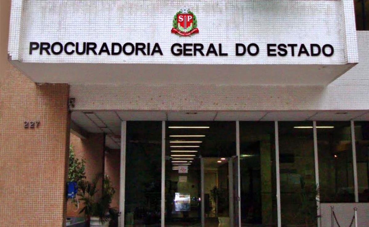 PGE de São Paulo abre seleção para três vagas administrativas