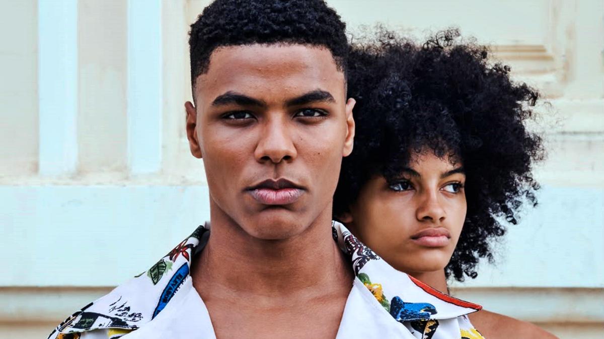 Jovens modelos da periferia baiana conquistam espaço em SP