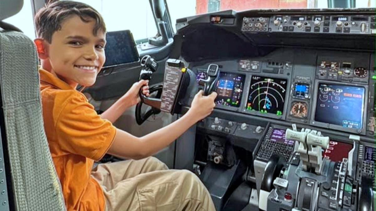 Gol realiza sonhos de dois meninos apaixonados por aviões
